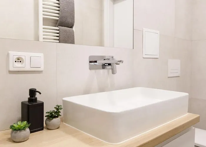 Urban Chic - Rynek Square - Great Location&kuznicza Vratislav